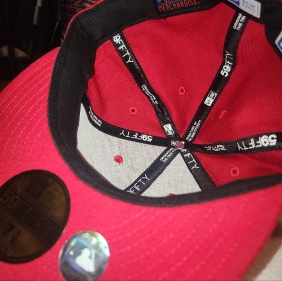 🔥😎 Pure Blood Red NY Yankees New Era Fitted, 7 5/8", 59Fifty 😎🔥 - Picture 4 of 5